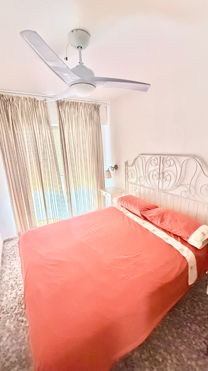 MAGNIFIQUE DUPLEX DE DEUX ÉTAGES AU BORD DE LA MER