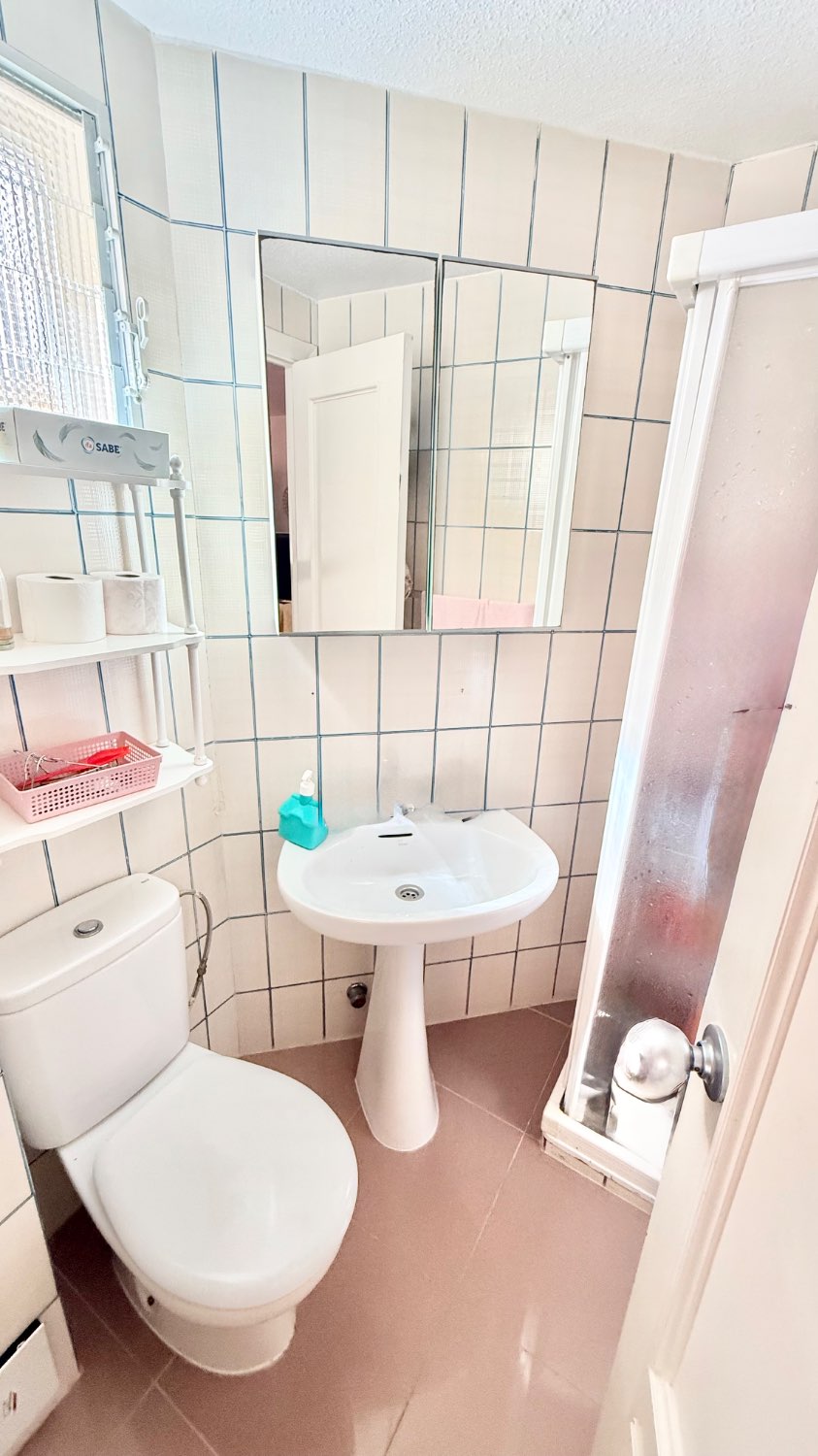 MAGNIFIQUE DUPLEX DE DEUX ÉTAGES AU BORD DE LA MER