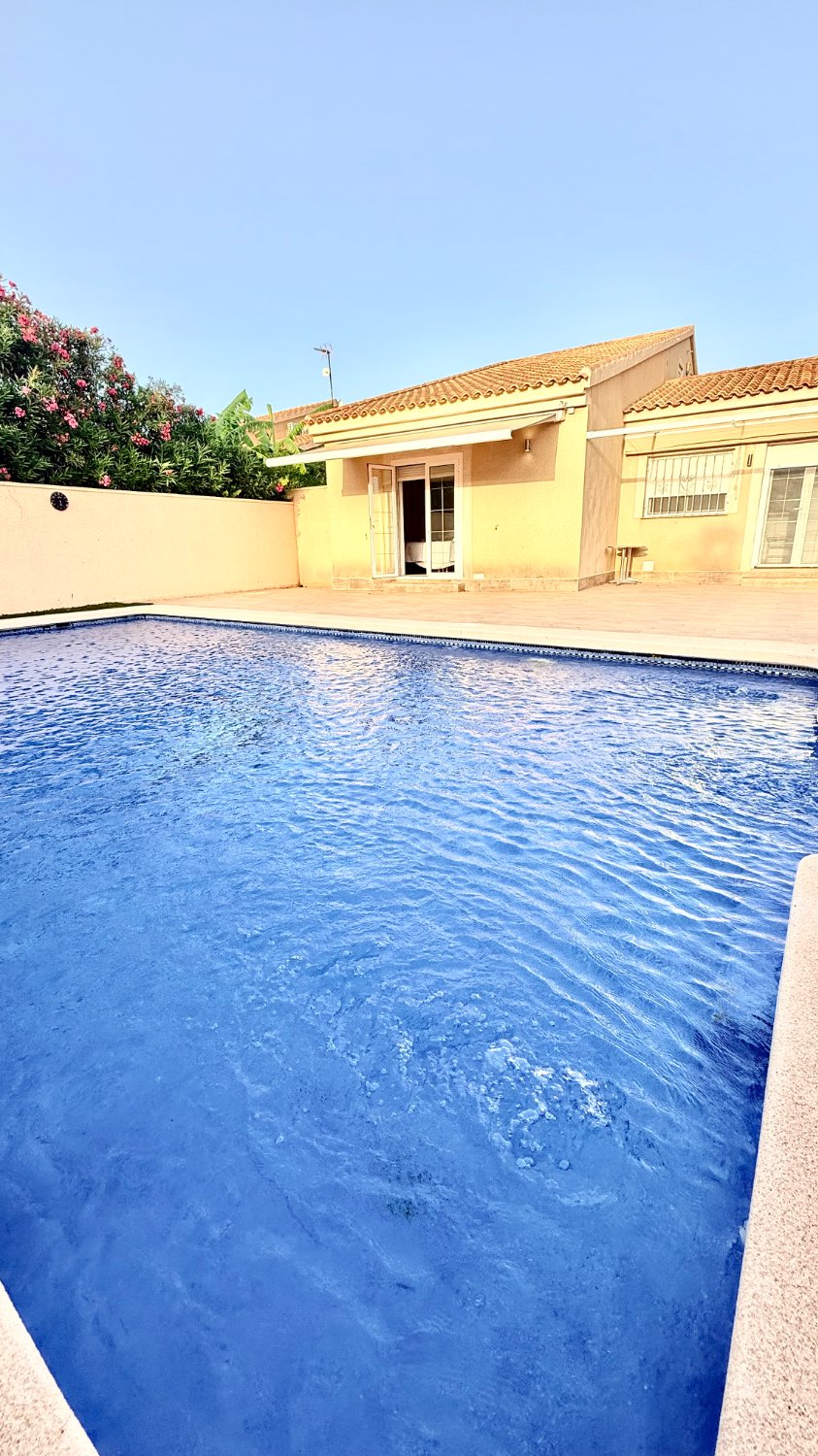 Huvila myynnissä Mar de Cristal-Cabo de Palos (Cartagena)