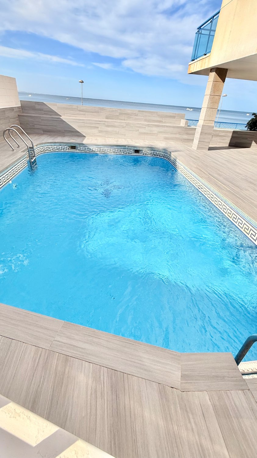 APPARTAMENTO SPAZIOSO E LUMINOSO CON VISTA MOZZAFIATO SUL MEDITERRANEO