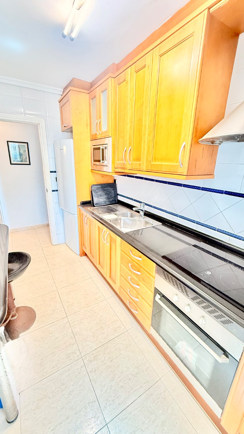 APPARTAMENTO SPAZIOSO E LUMINOSO CON VISTA MOZZAFIATO SUL MEDITERRANEO