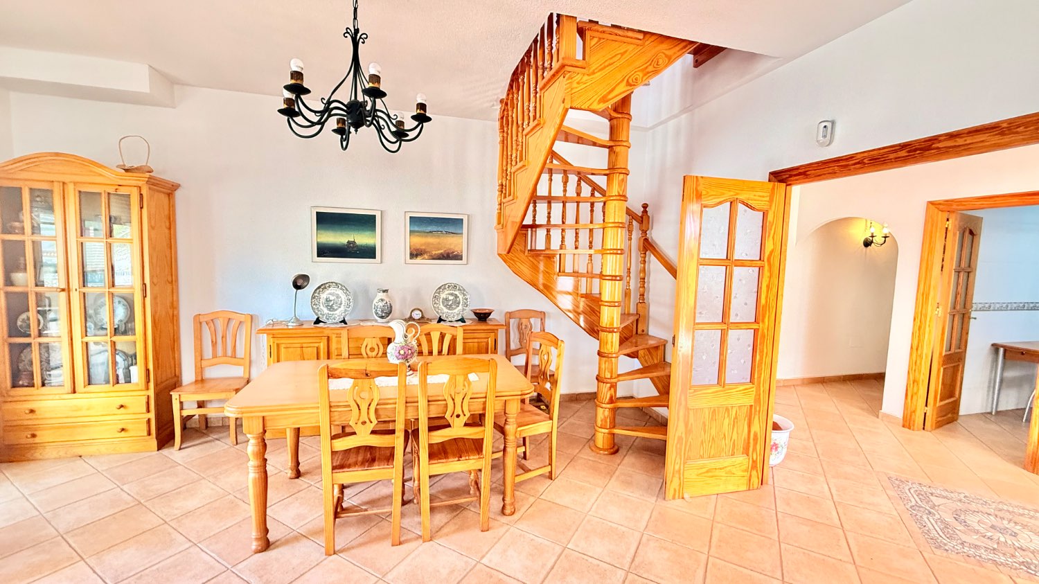 VILLA INDIPENDENTE CON TERRENO