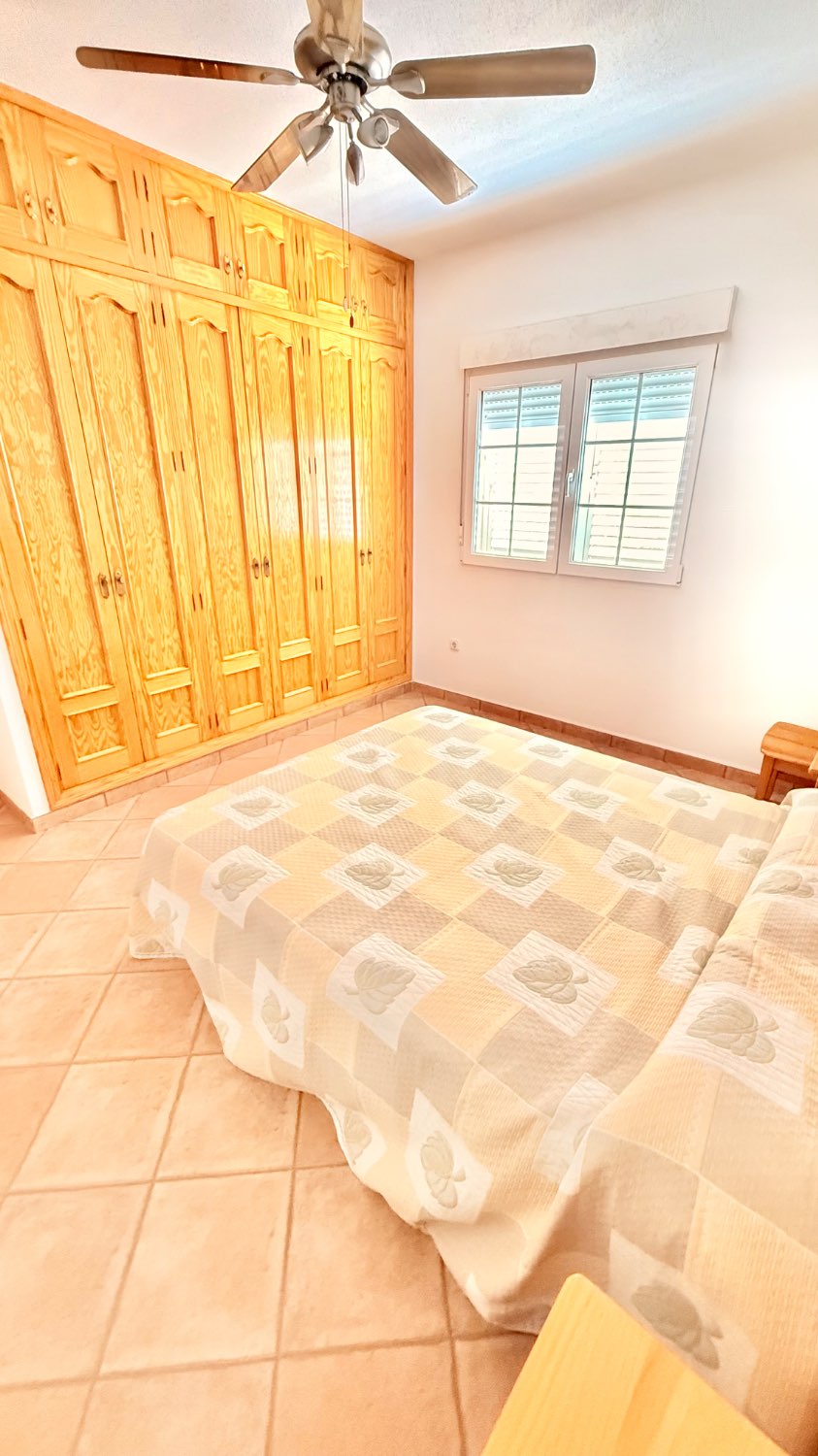 VILLA INDIPENDENTE CON TERRENO