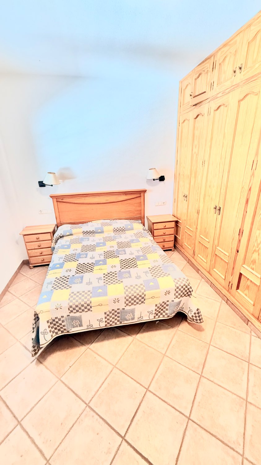 VILLA INDIPENDENTE CON TERRENO