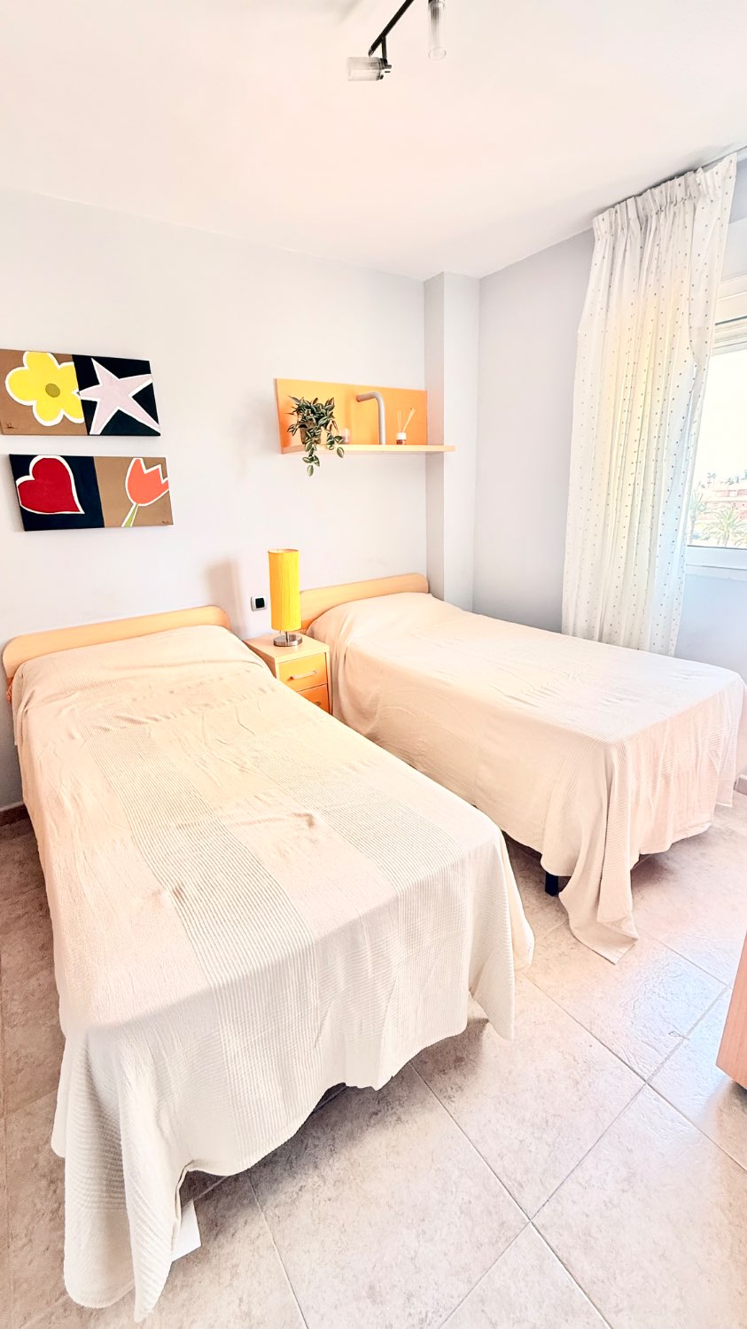 СОВРЕМЕННАЯ ДВУХКОМНАТНАЯ КВАРТИРА