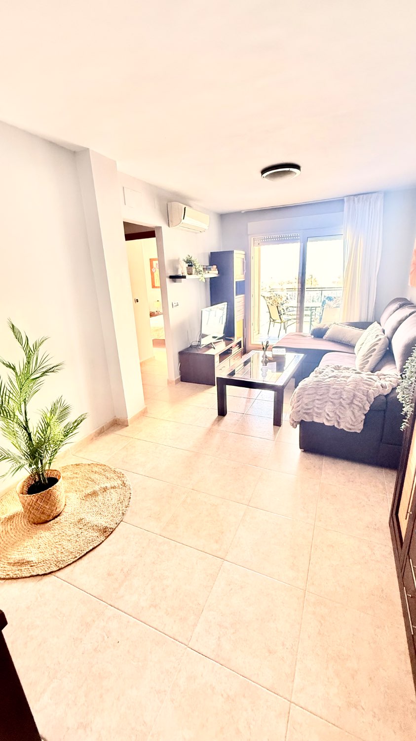 СОВРЕМЕННАЯ ДВУХКОМНАТНАЯ КВАРТИРА