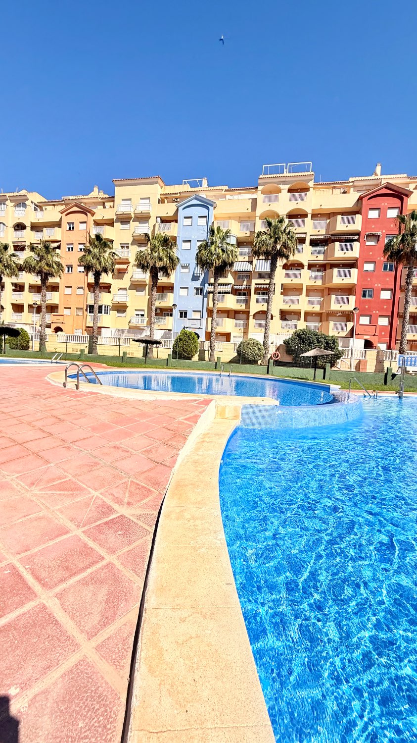 PRECIOSO APARTAMENTO EN RESIDENCIAL