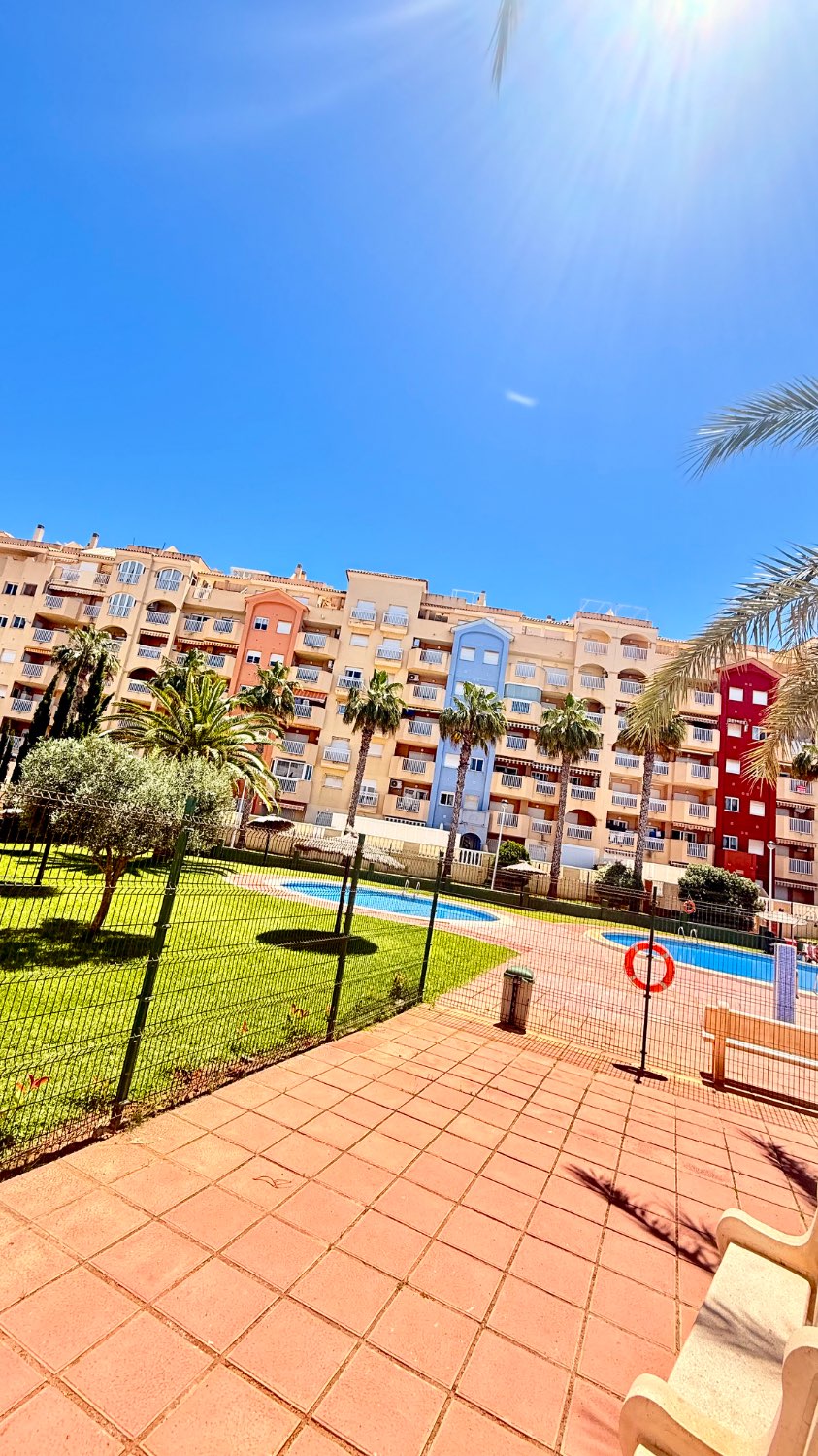 PRECIOSO APARTAMENTO EN RESIDENCIAL