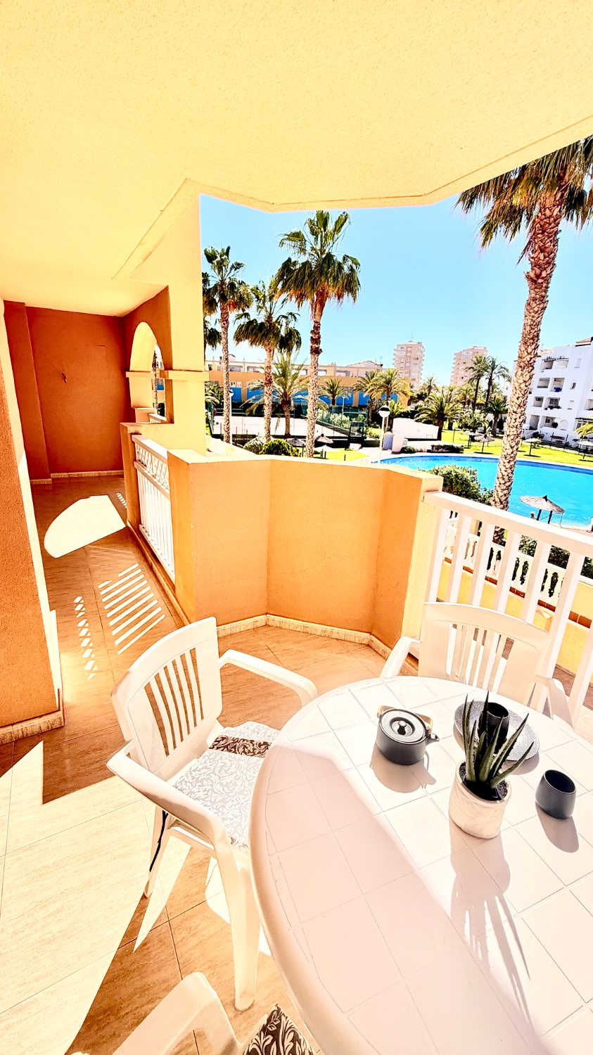 PRECIOSO APARTAMENTO EN RESIDENCIAL