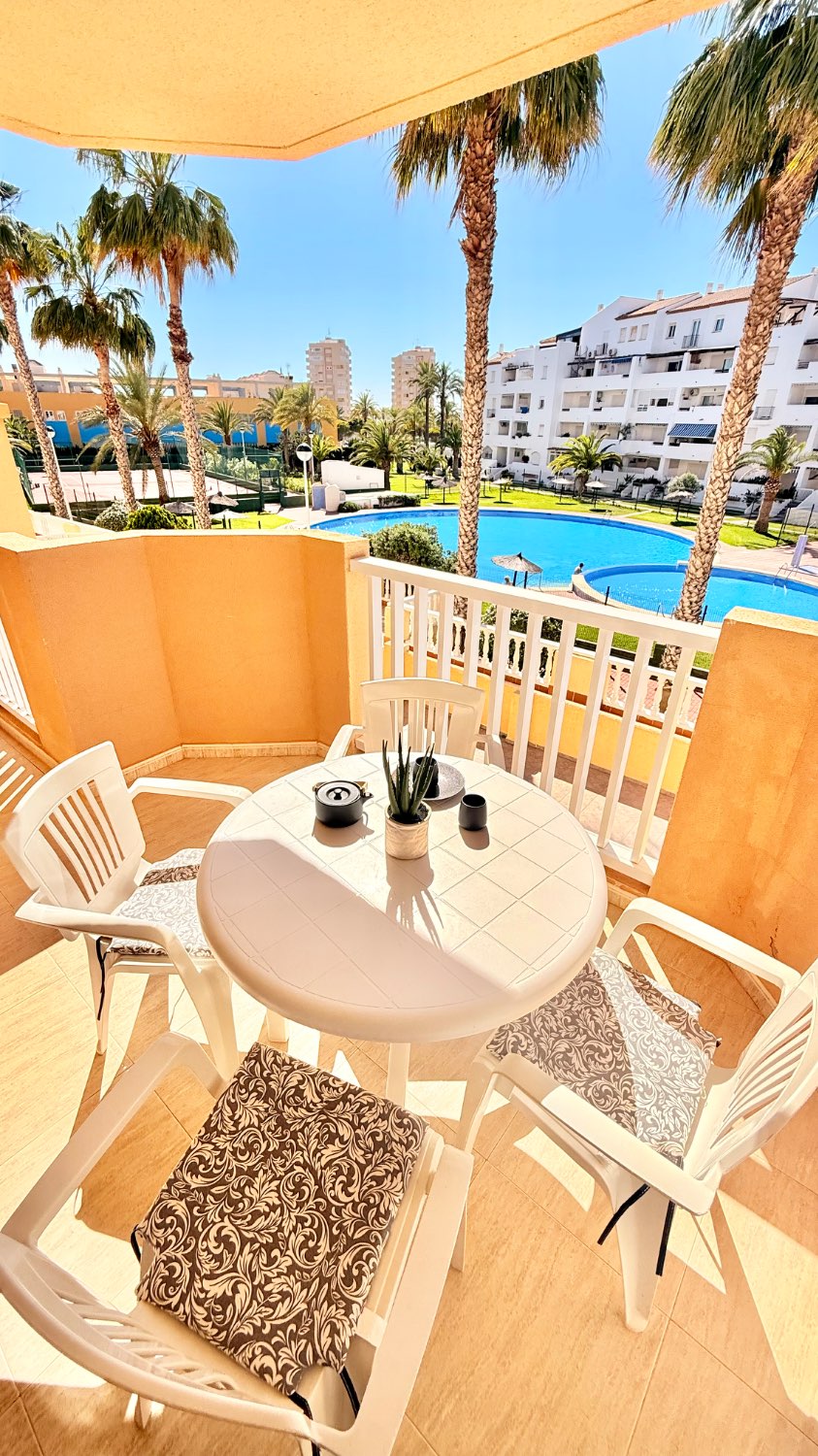 PRECIOSO APARTAMENTO EN RESIDENCIAL