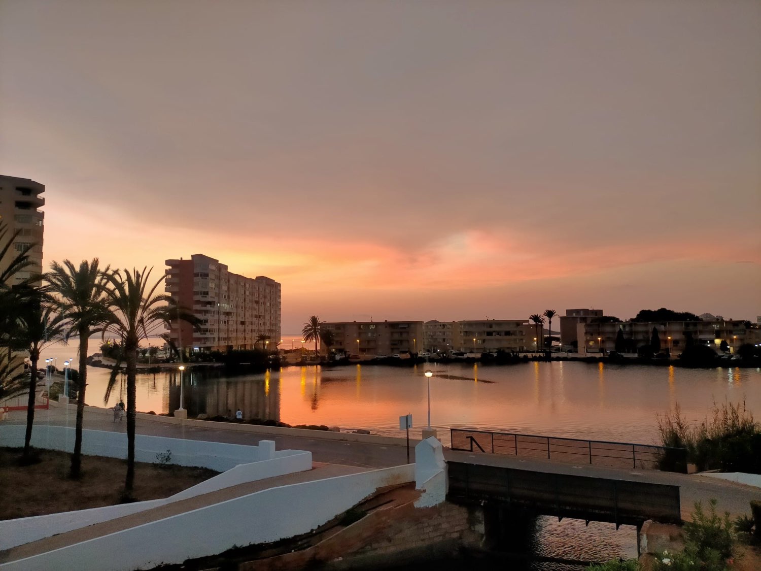 Lejlighed til salg i Zona Entremares (La Manga del Mar Menor)