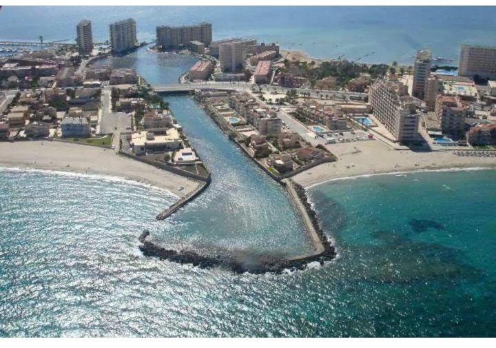 Lejlighed til salg i Zona Entremares (La Manga del Mar Menor)
