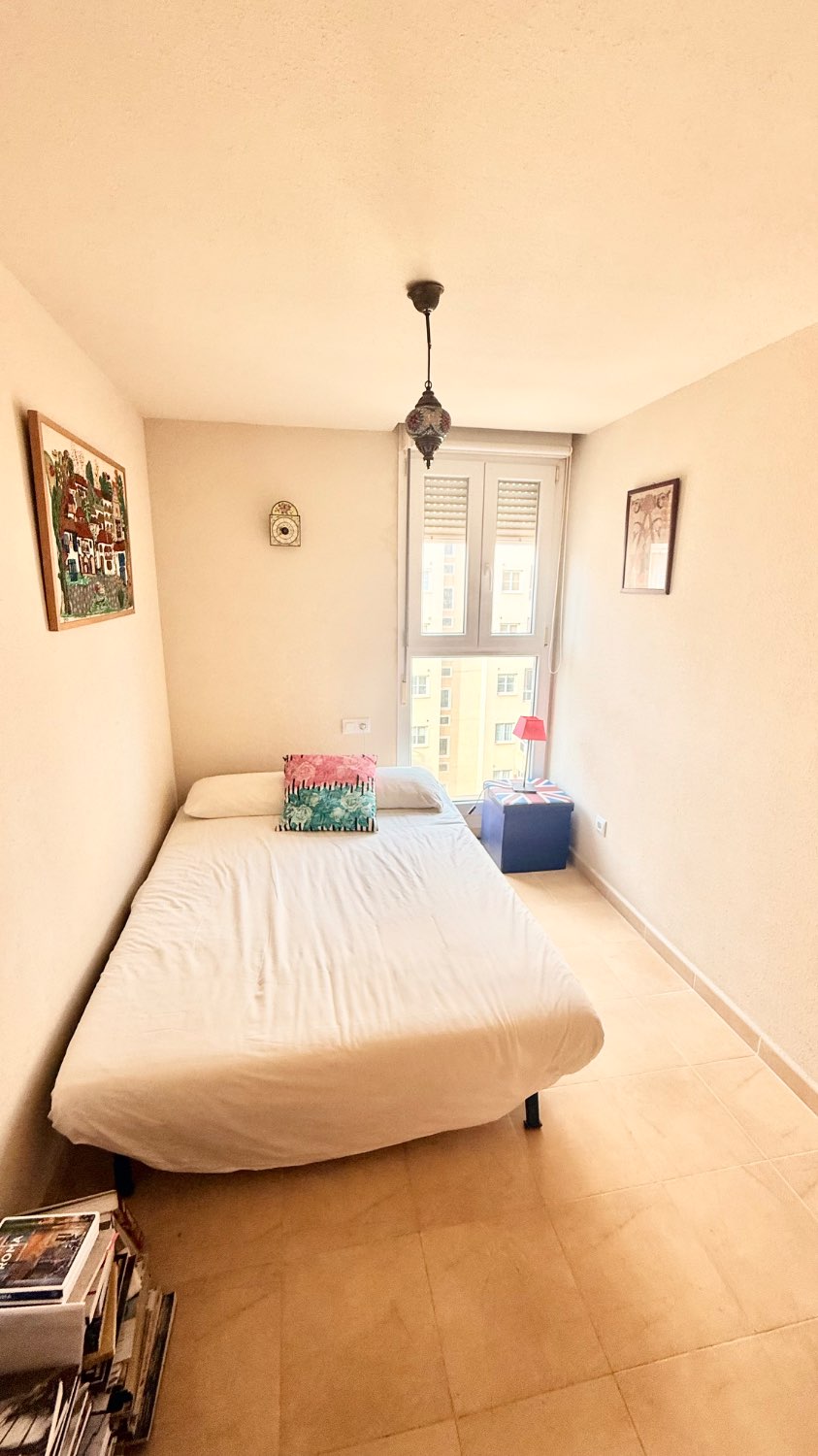 PRECIOSO APARTAMENTO CON VISTAS AL MAR