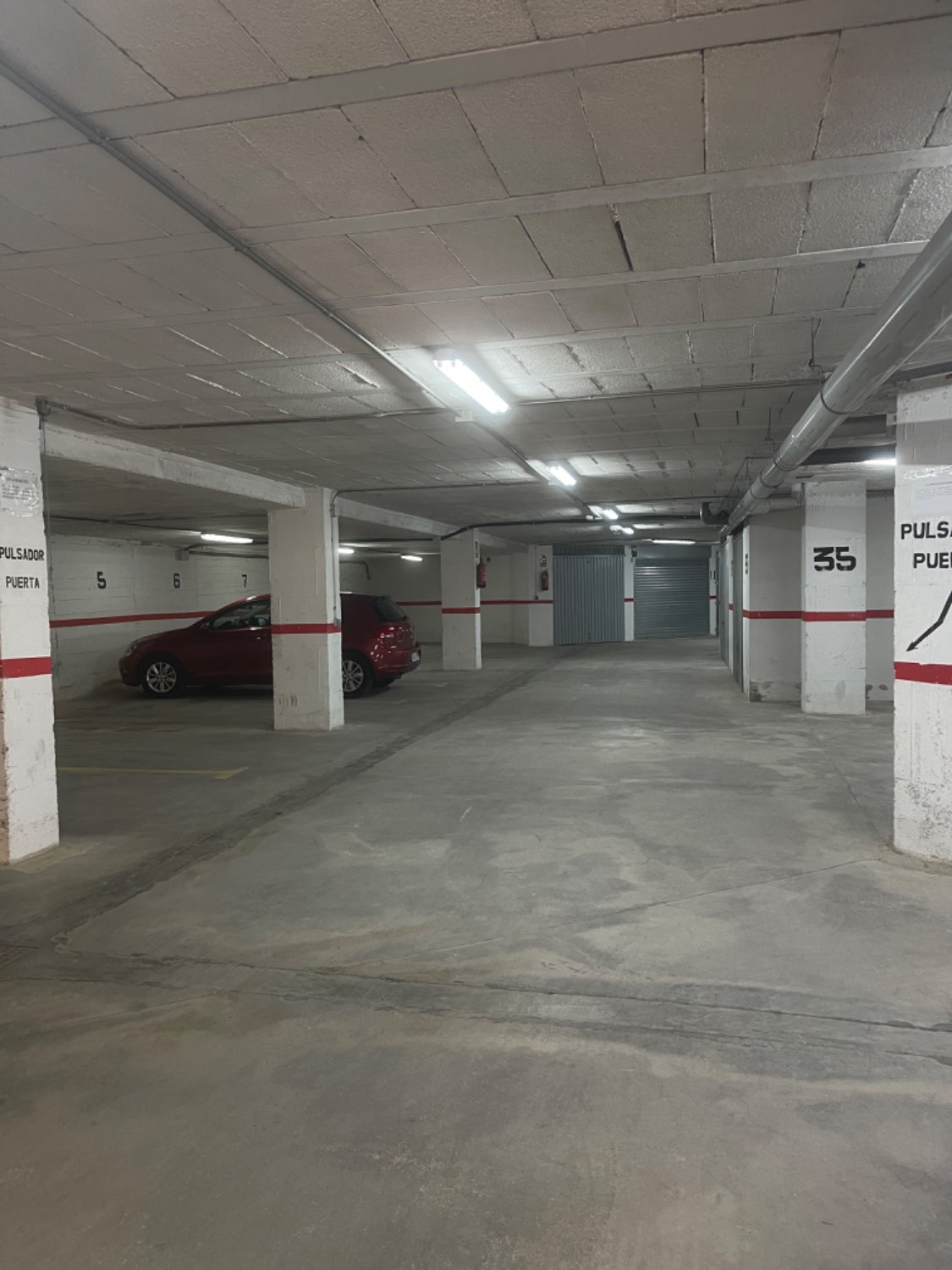 PLAZA DE GARAJE CERRADA EN VENTA