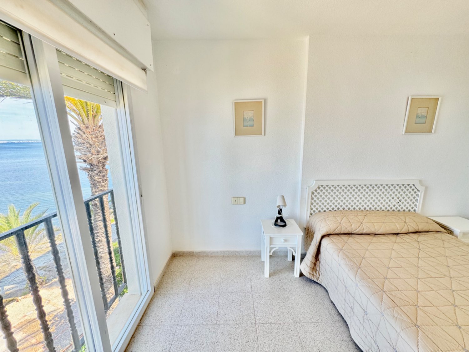 PRECIOSO DUPLEX EN PRIMERA LINEA