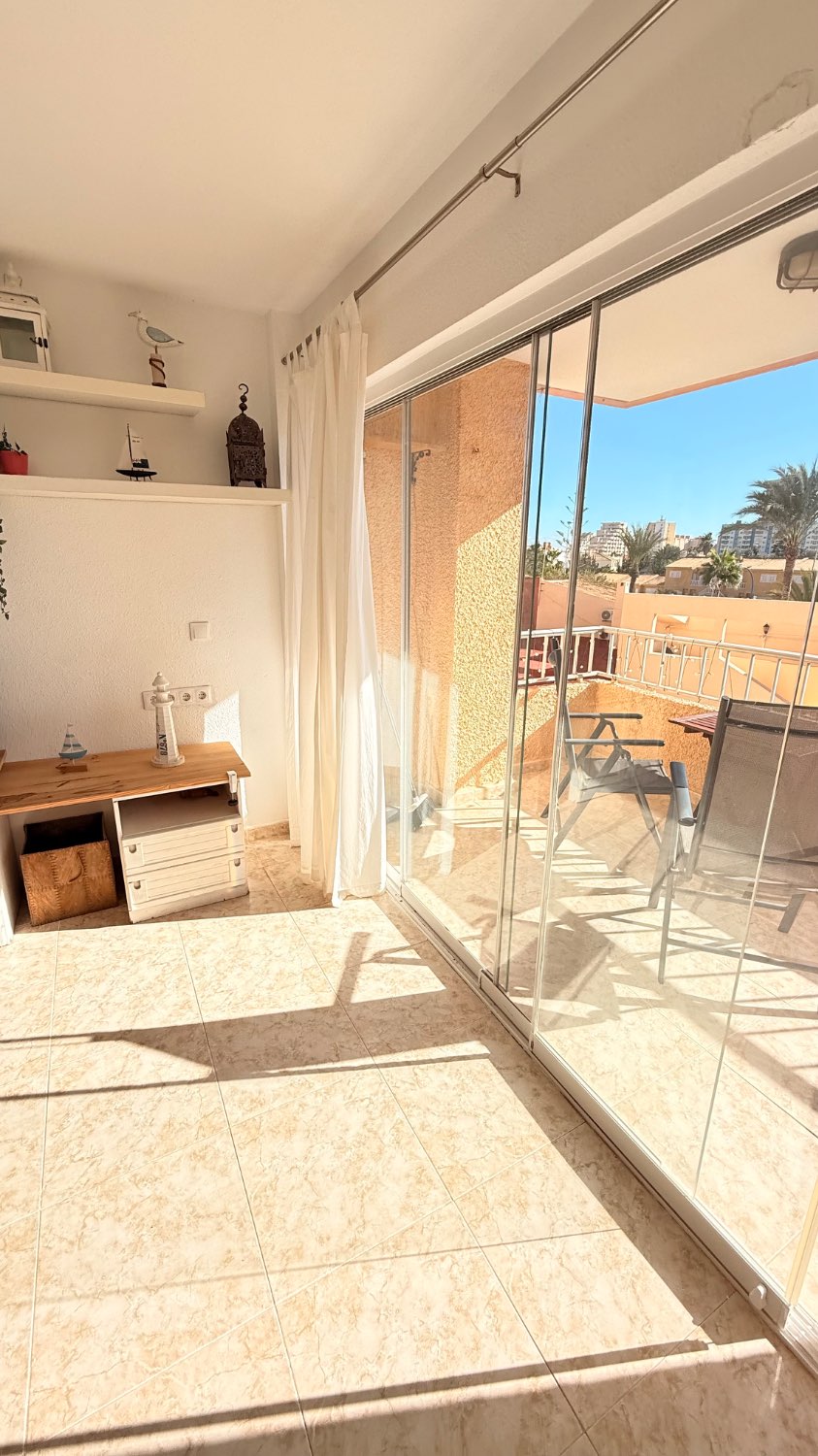 شقة مجددة للبيع