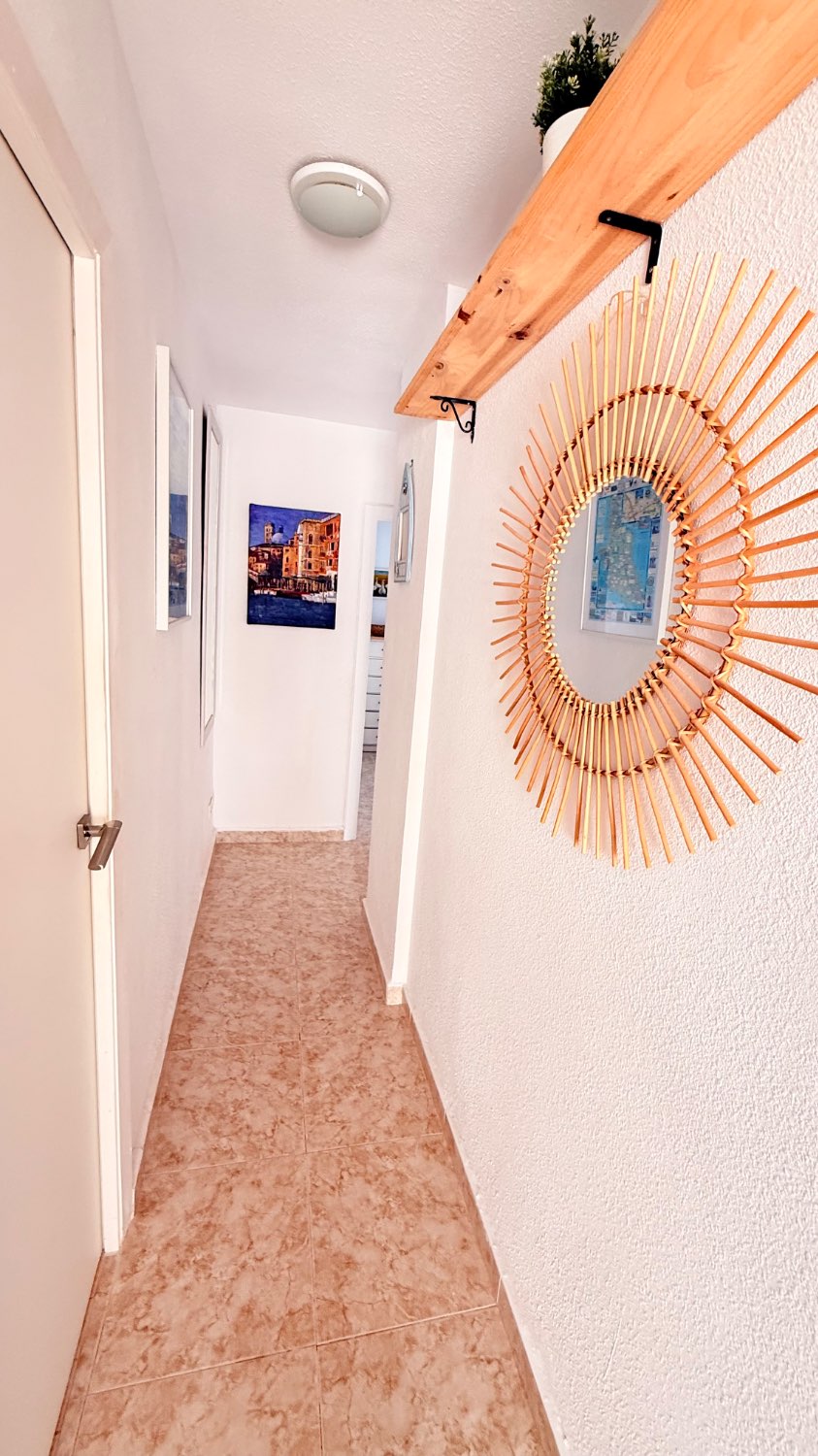 شقة مجددة للبيع