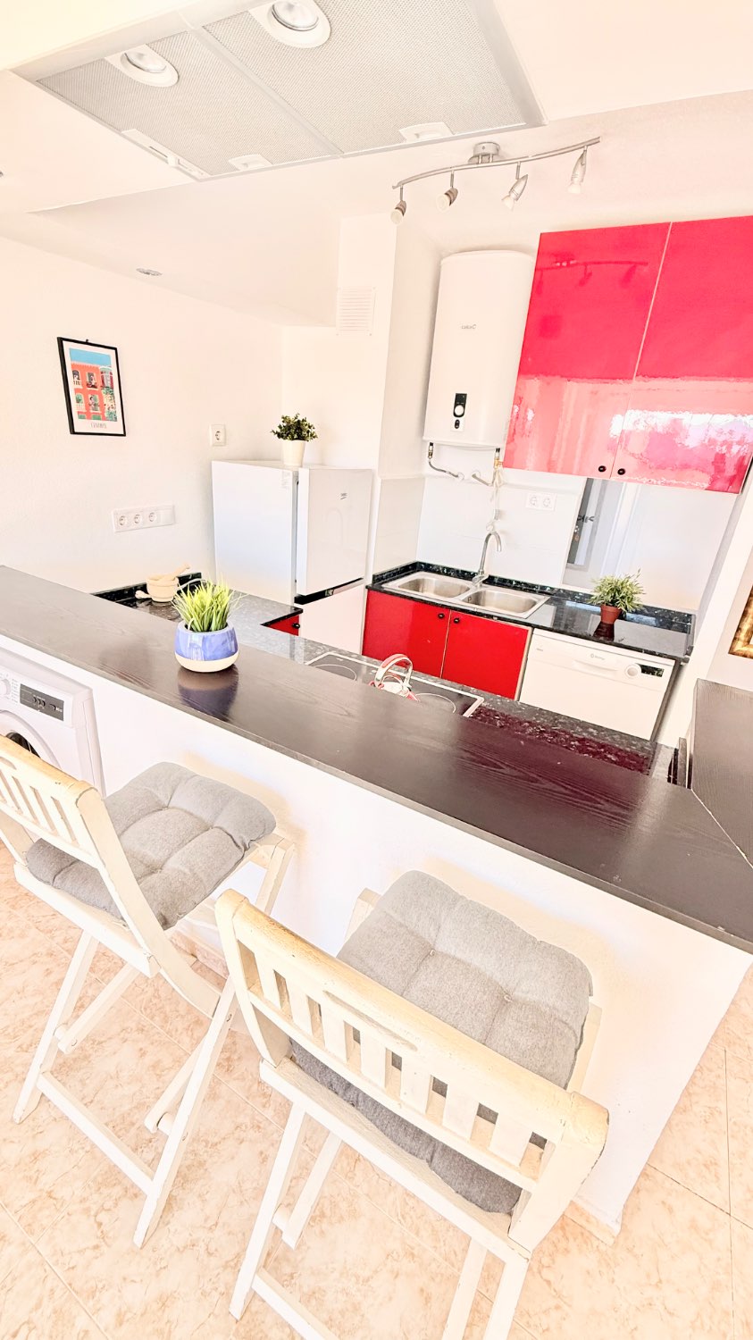 شقة مجددة للبيع