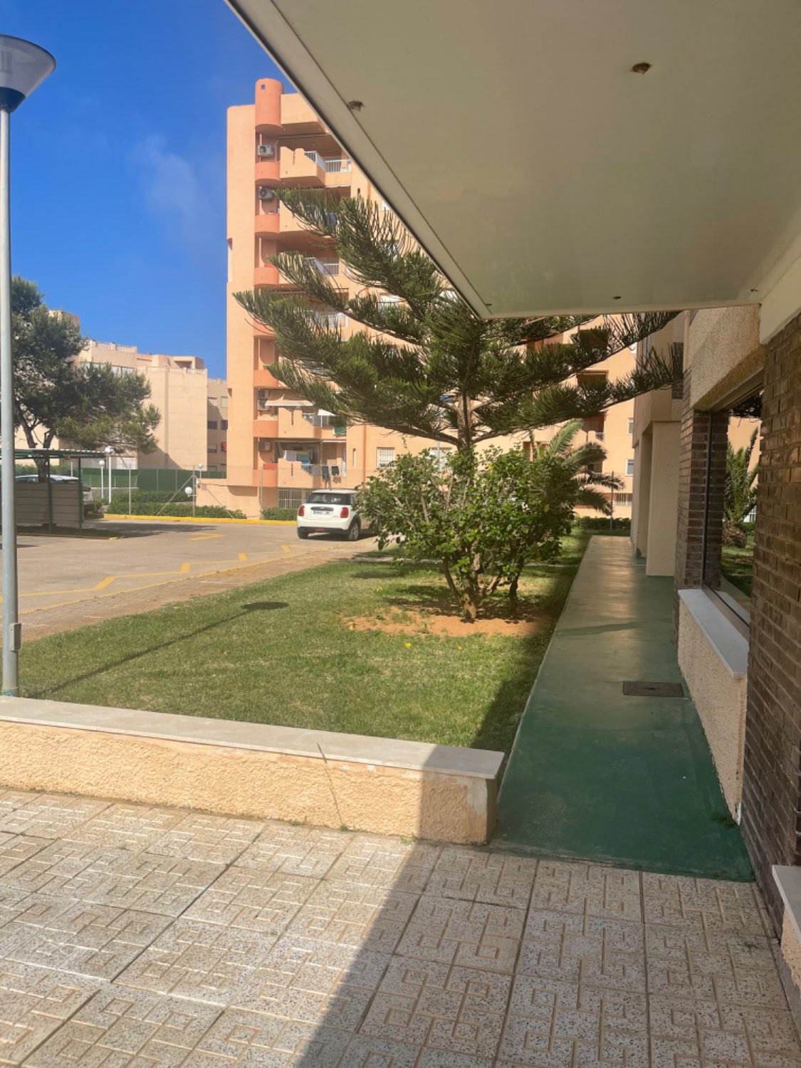 شقة مجددة للبيع