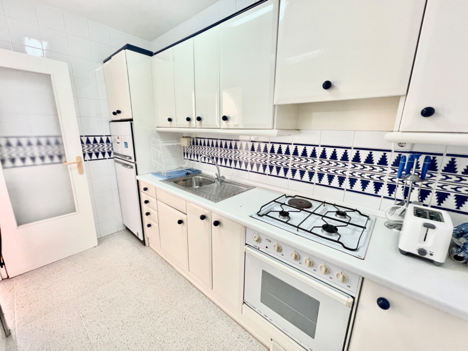 DUPLEX TILL SALU