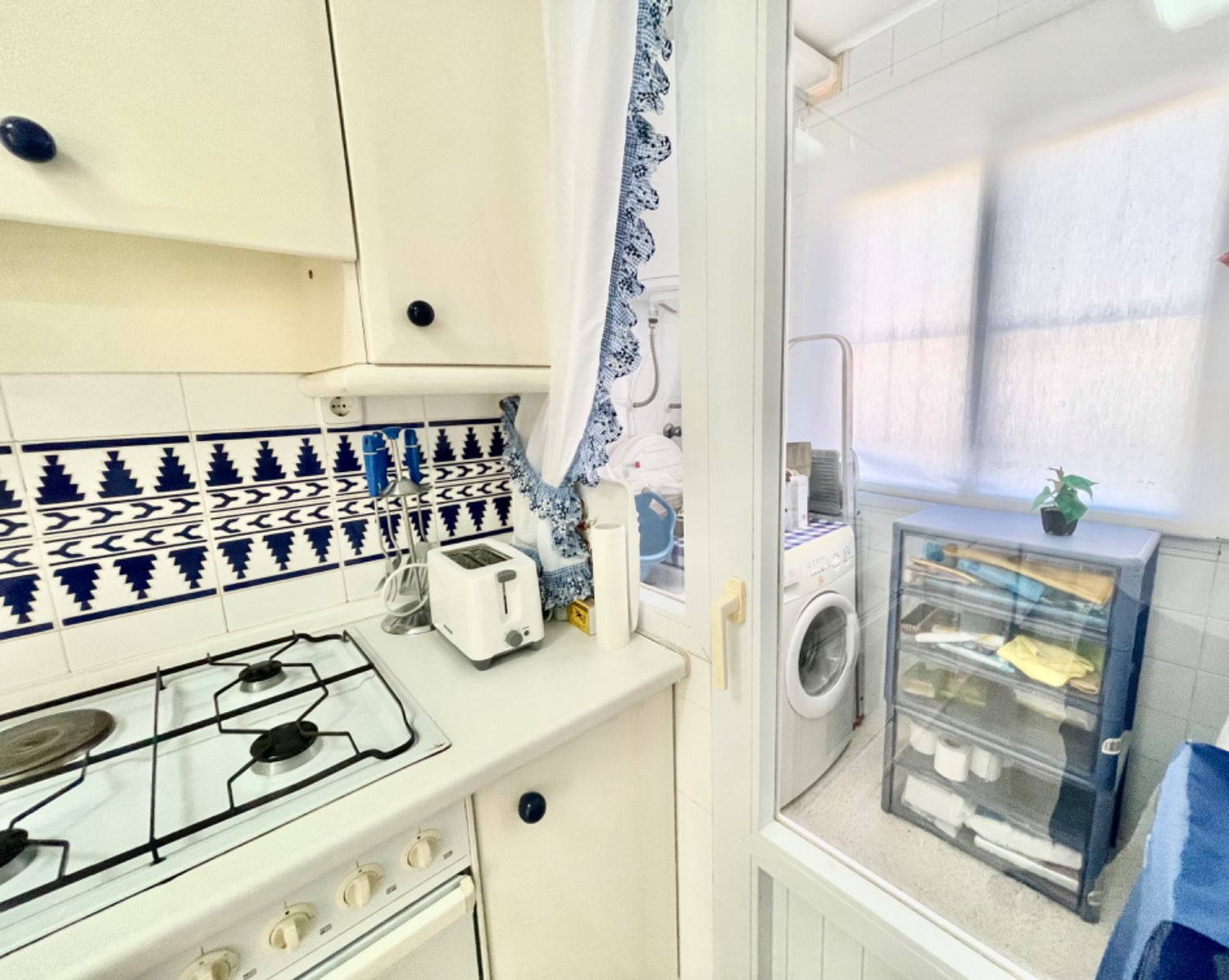 DUPLEX TILL SALU