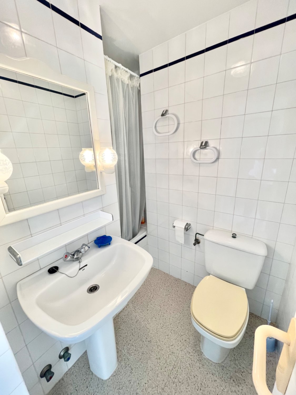 DUPLEX TILL SALU