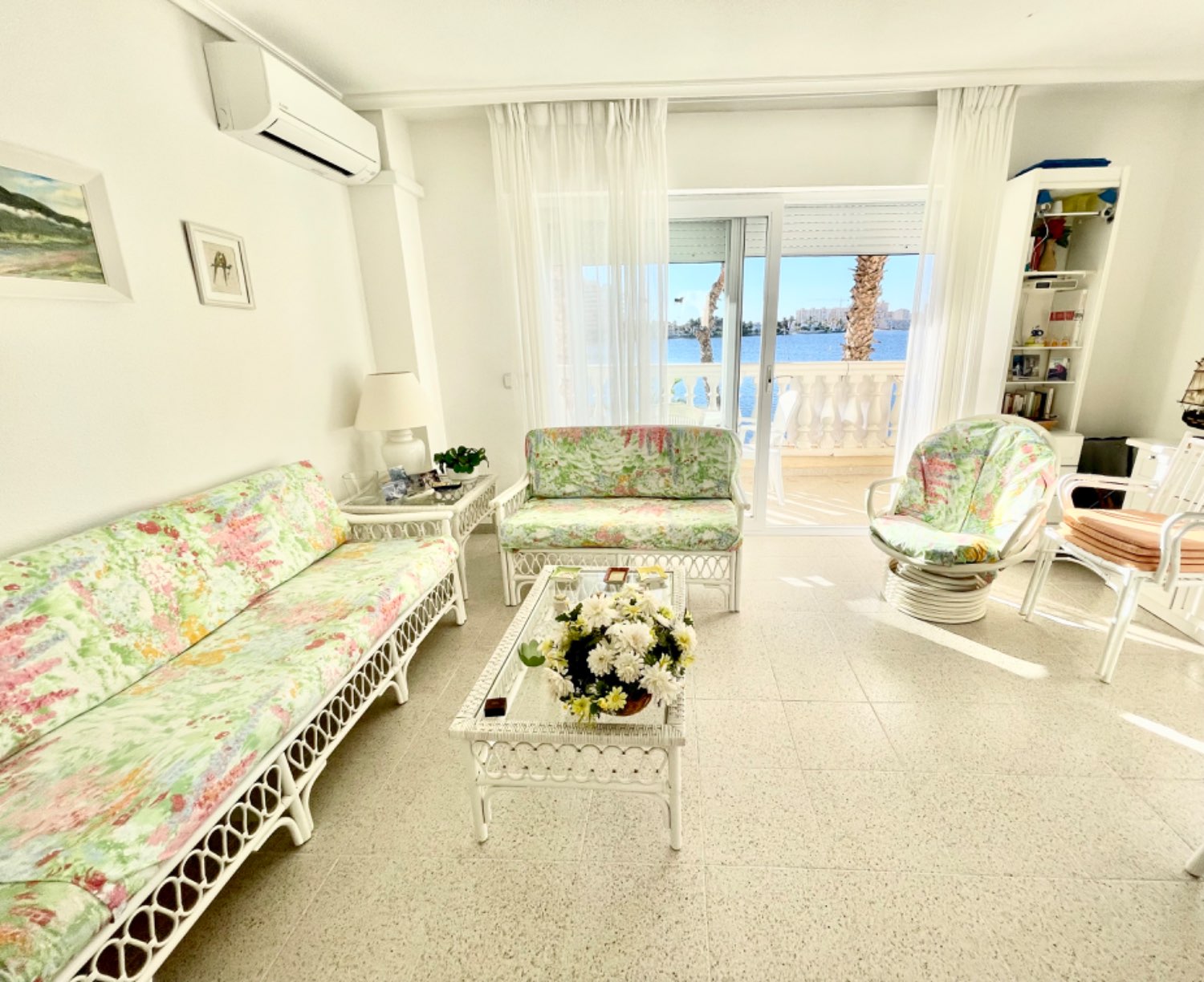 DUPLEX TILL SALU