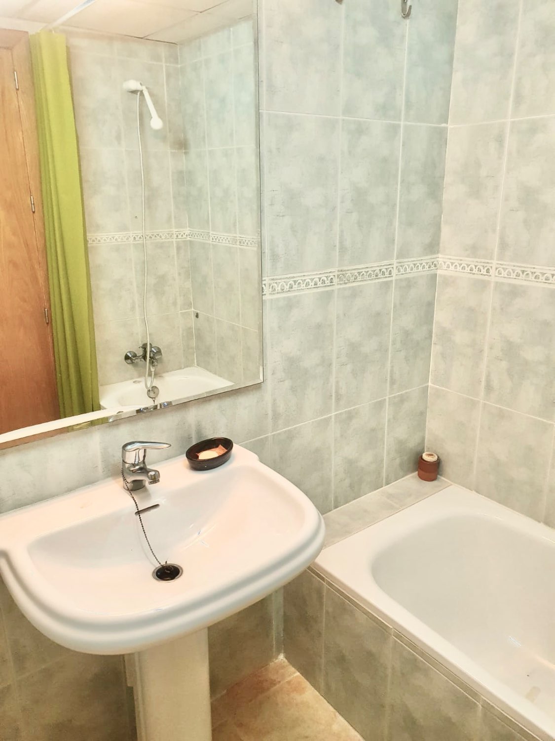 APARTAMENTO EN PRIMERA LINEA