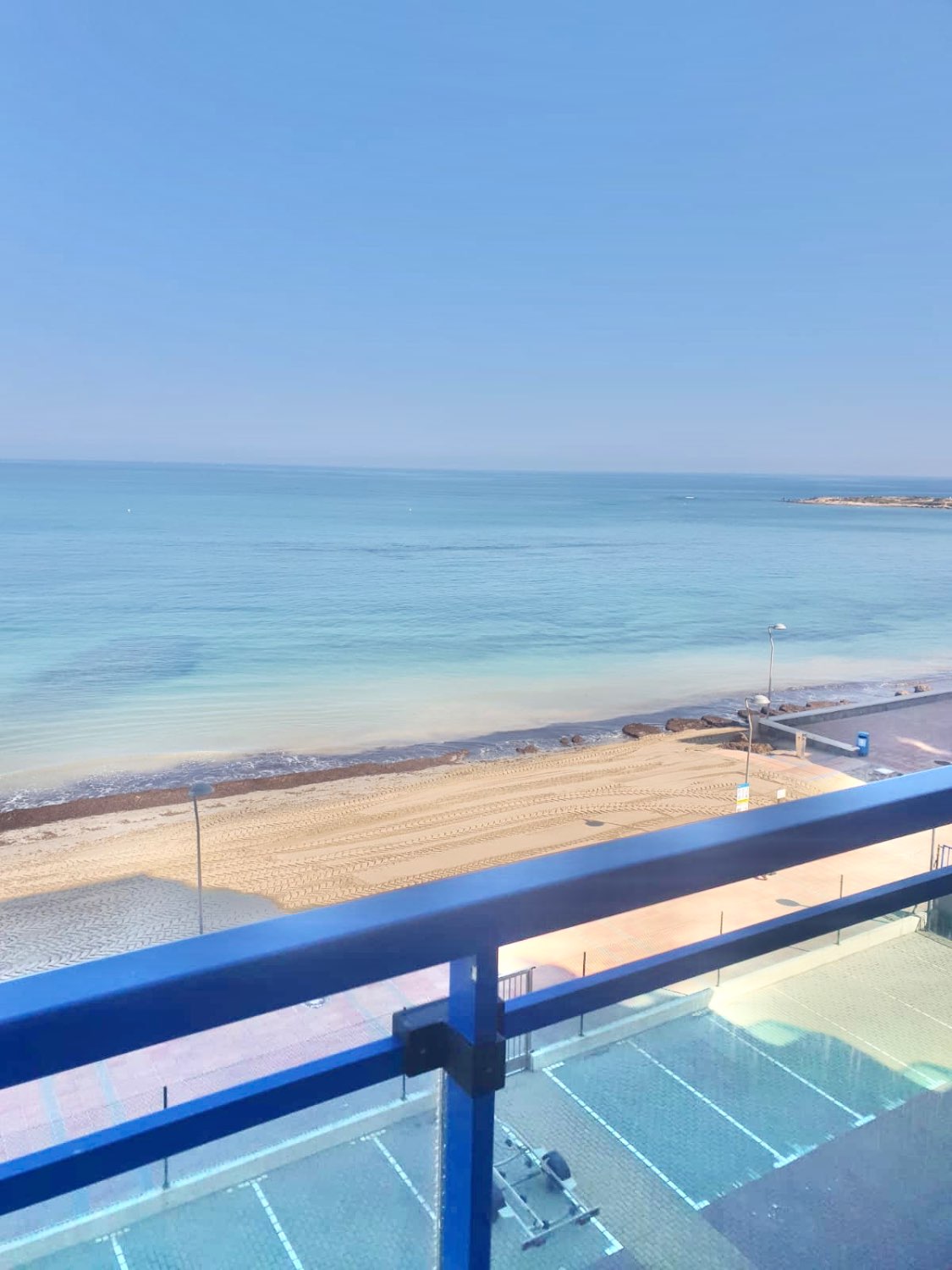 APARTAMENTO EN VENTA EN PRIMERA LINEA