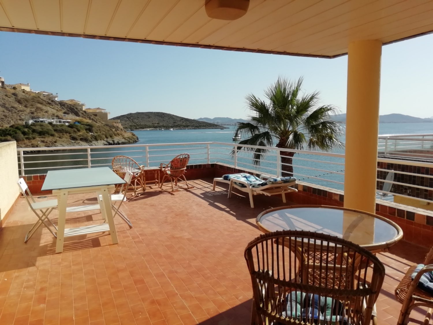 APARTAMENTO PRIMERA LINEA EN VENTA