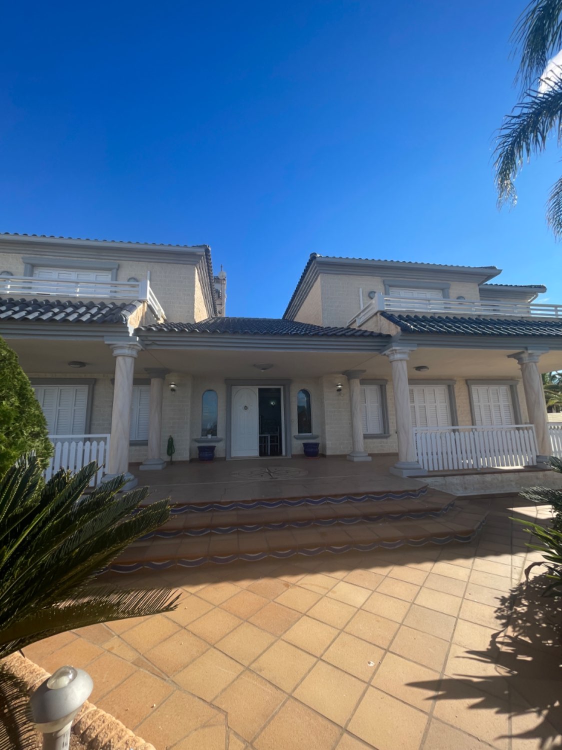 VILLA INDEPENDIENTE EN VENTA