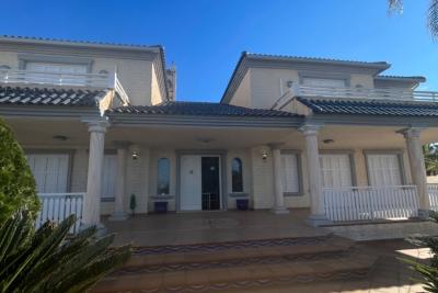 VILLA INDEPENDIENTE EN VENTA