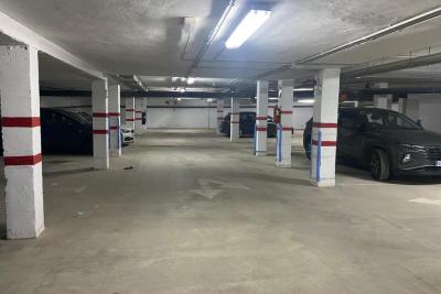 Garage zum verkauf in Zona Entremares (La Manga del Mar Menor)