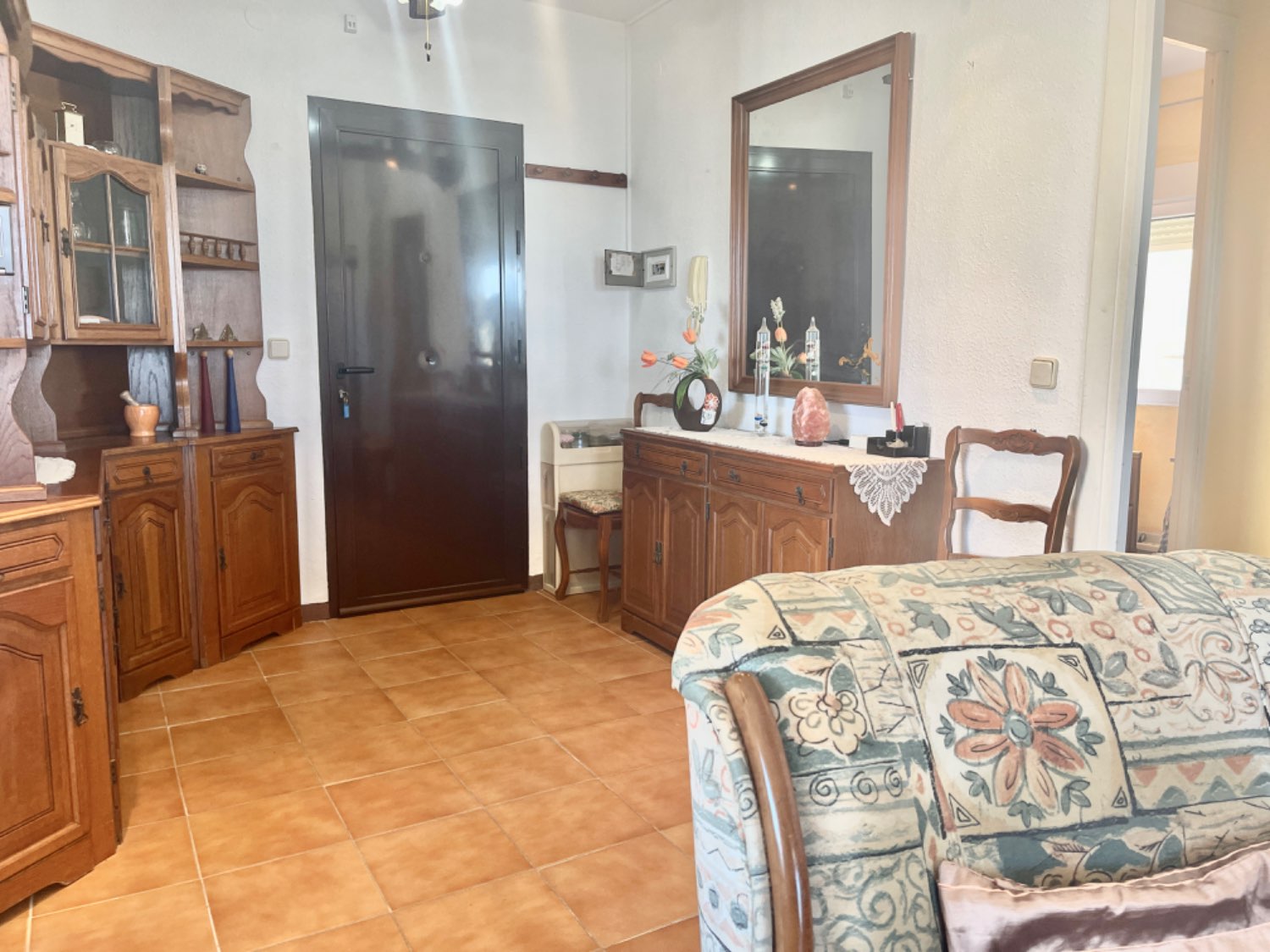APARTAMENTO CON VISTAS