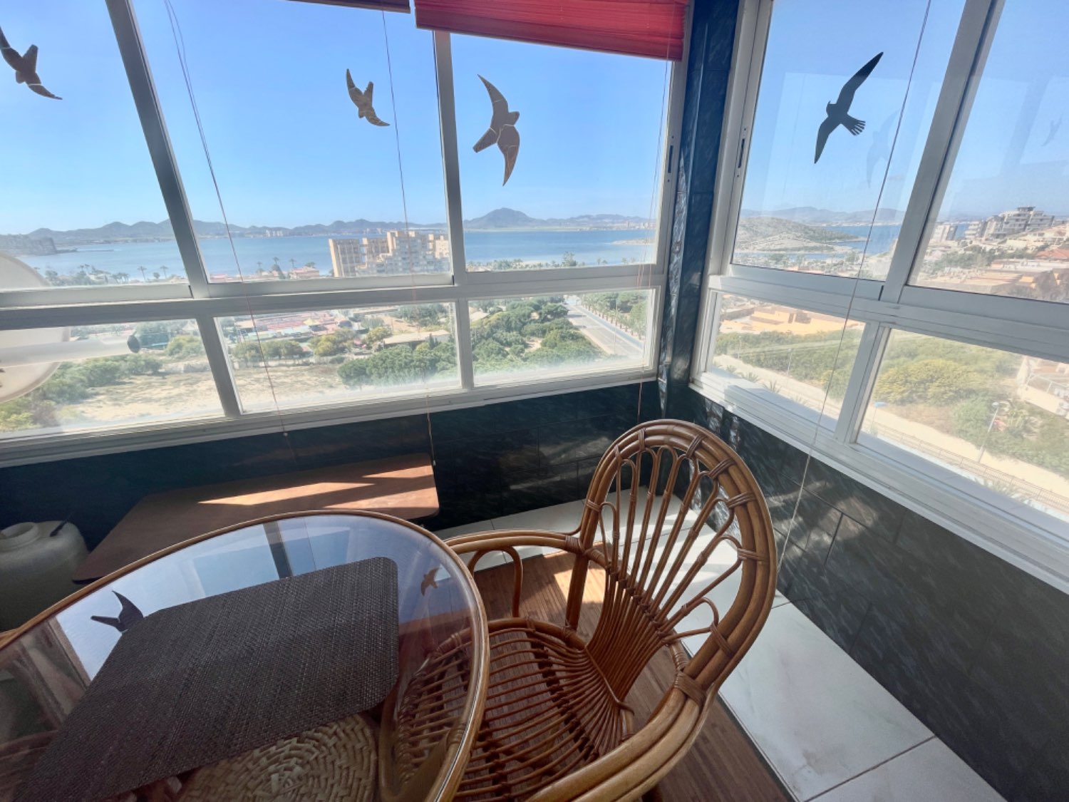 APARTAMENTO CON VISTAS