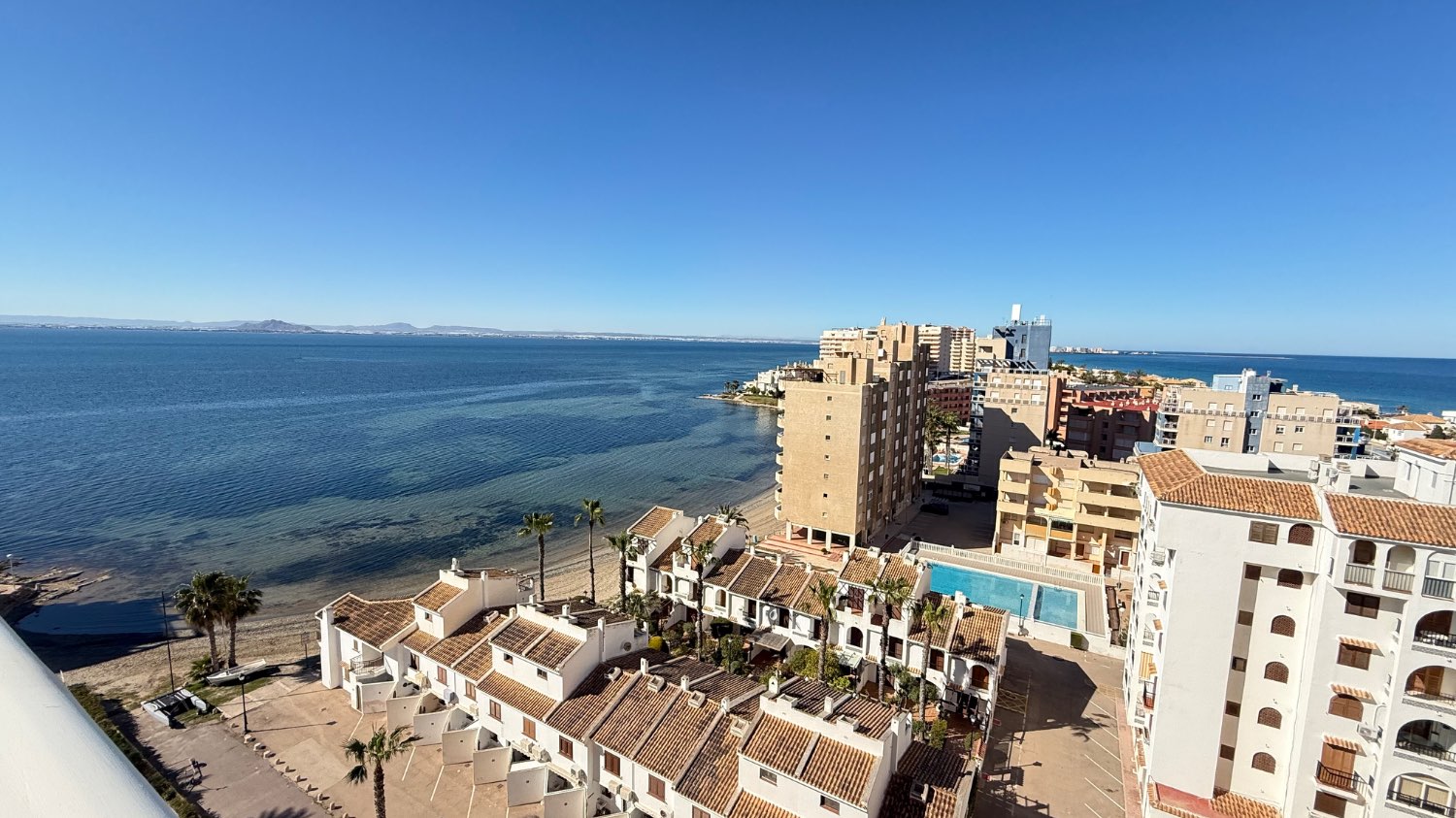 ESPECTACULAR ÁTICO REFORMADO EN VENTA
