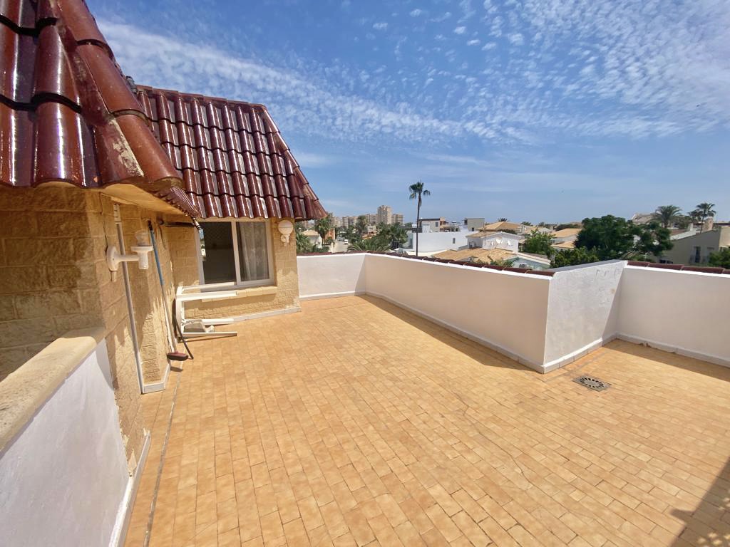 Lägenhet till salu i Zona Galúa-Calnegre (La Manga del Mar Menor)