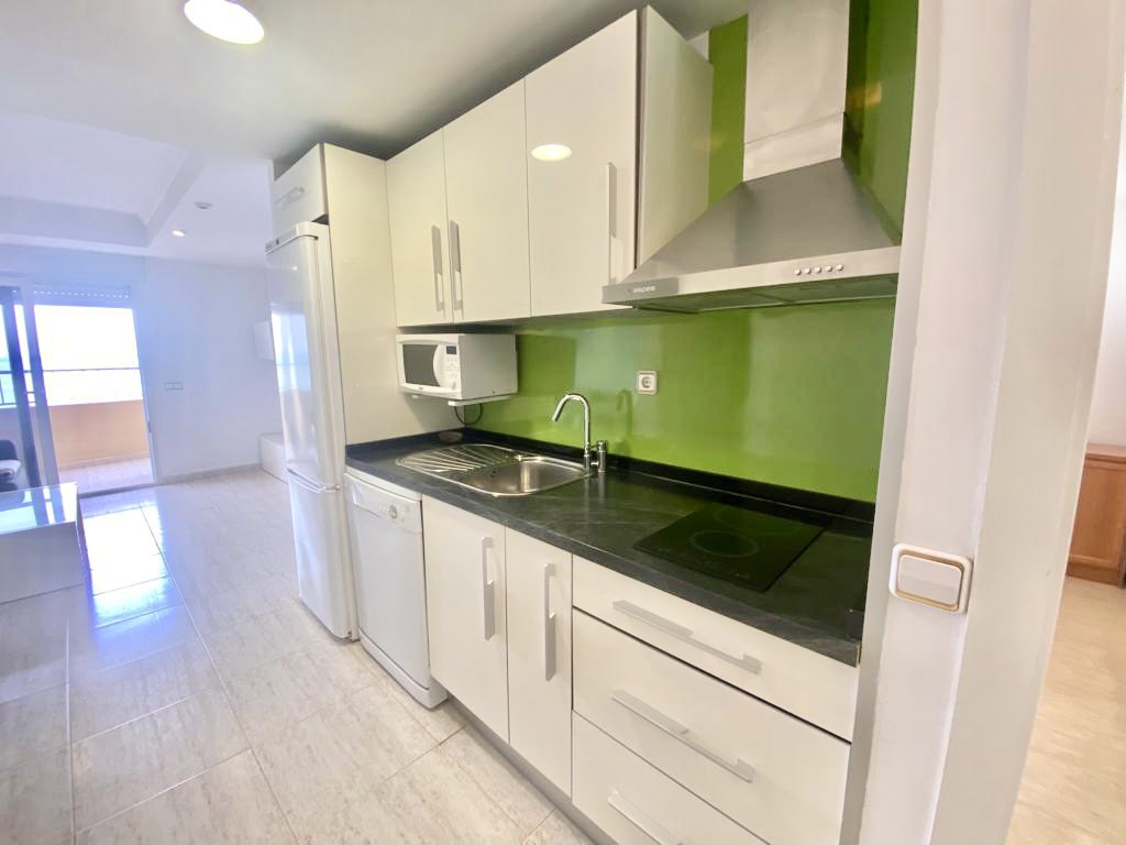 APARTAMENTO EN VENTA EN PRIMERA LINEA