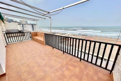 квартира в продаже в Zona Entremares (La Manga del Mar Menor)