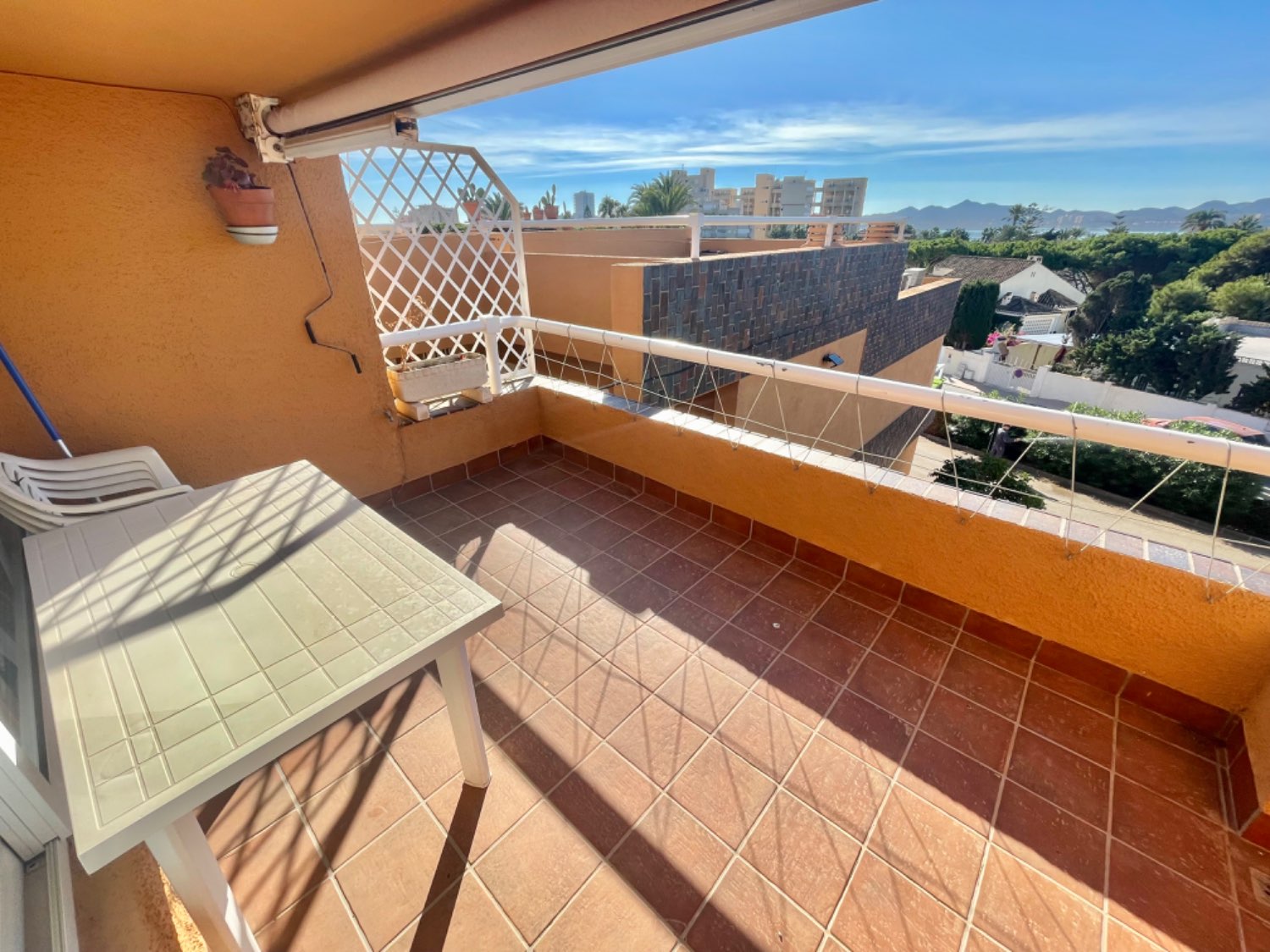 AMPLIO DUPLEX REFORMADO