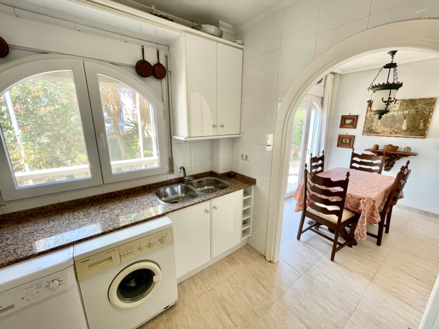 Hus till salu i Playa del Esparto-Veneziola (La Manga del Mar Menor)