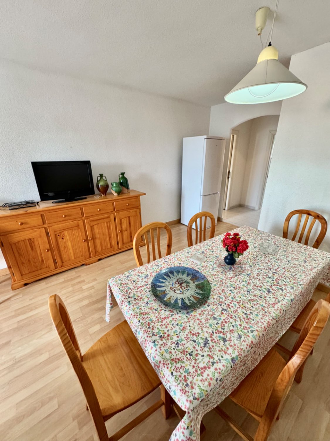 SPACIEUX APPARTEMENT AU REZ-DE-CHAUSSÉE