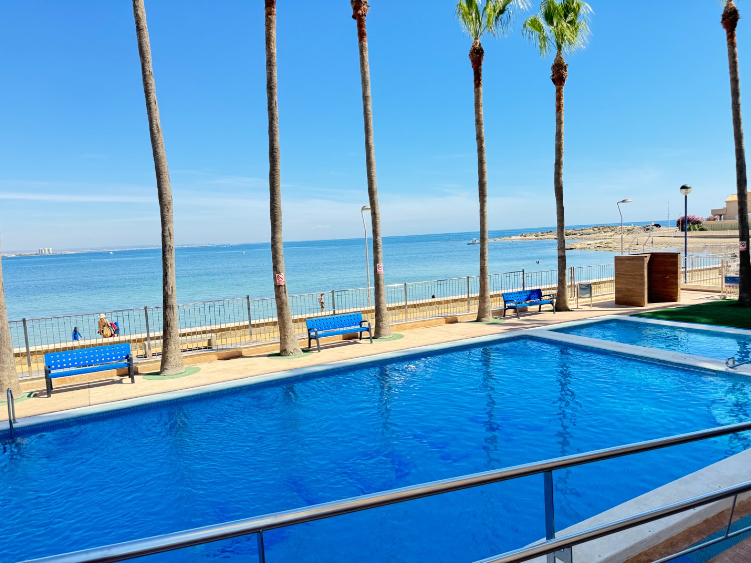 APARTAMENTO EN 1ª LINEA DEL MEDITERRANEO