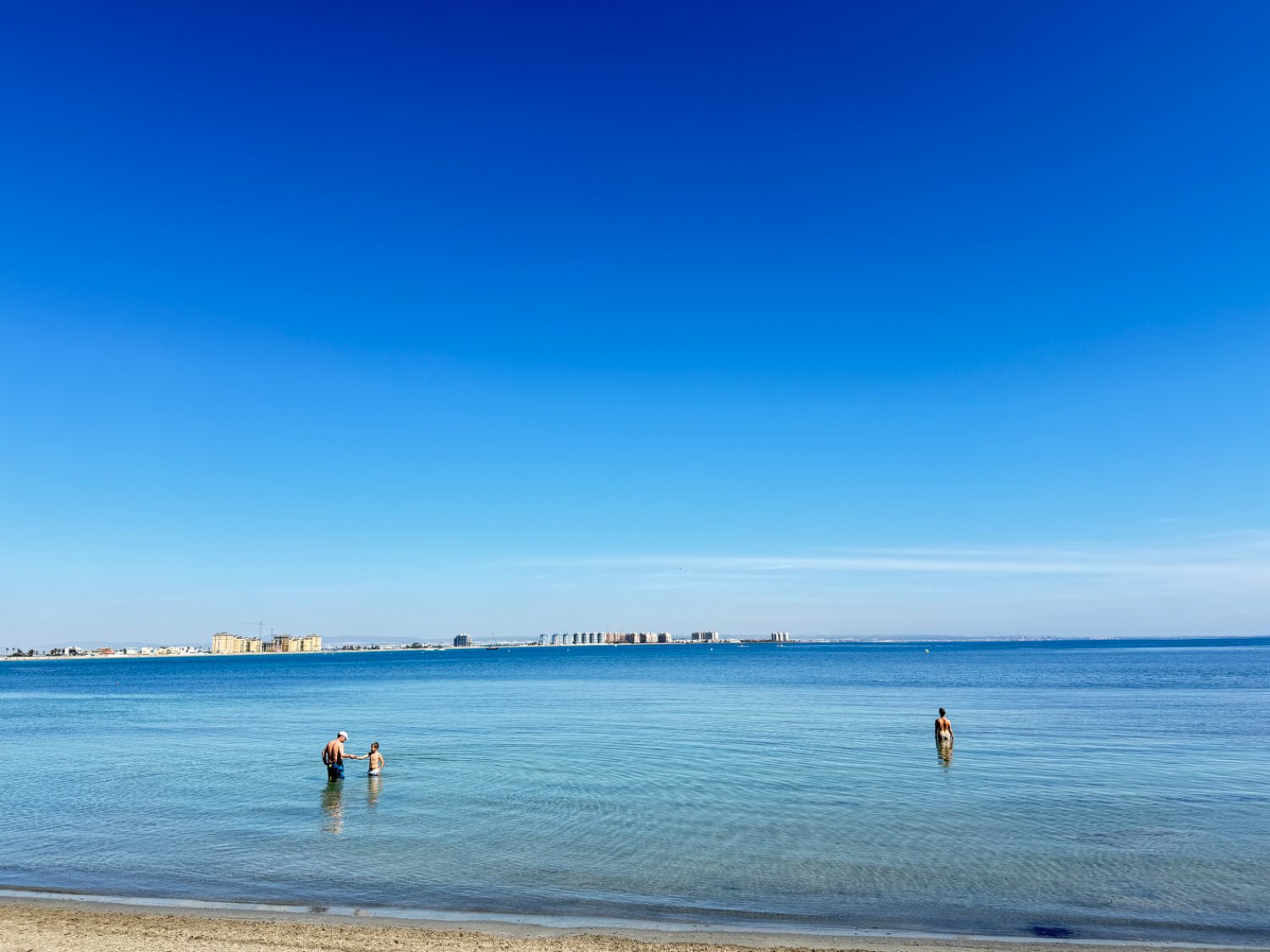 APARTAMENTO EN 1ª LINEA DEL MEDITERRANEO