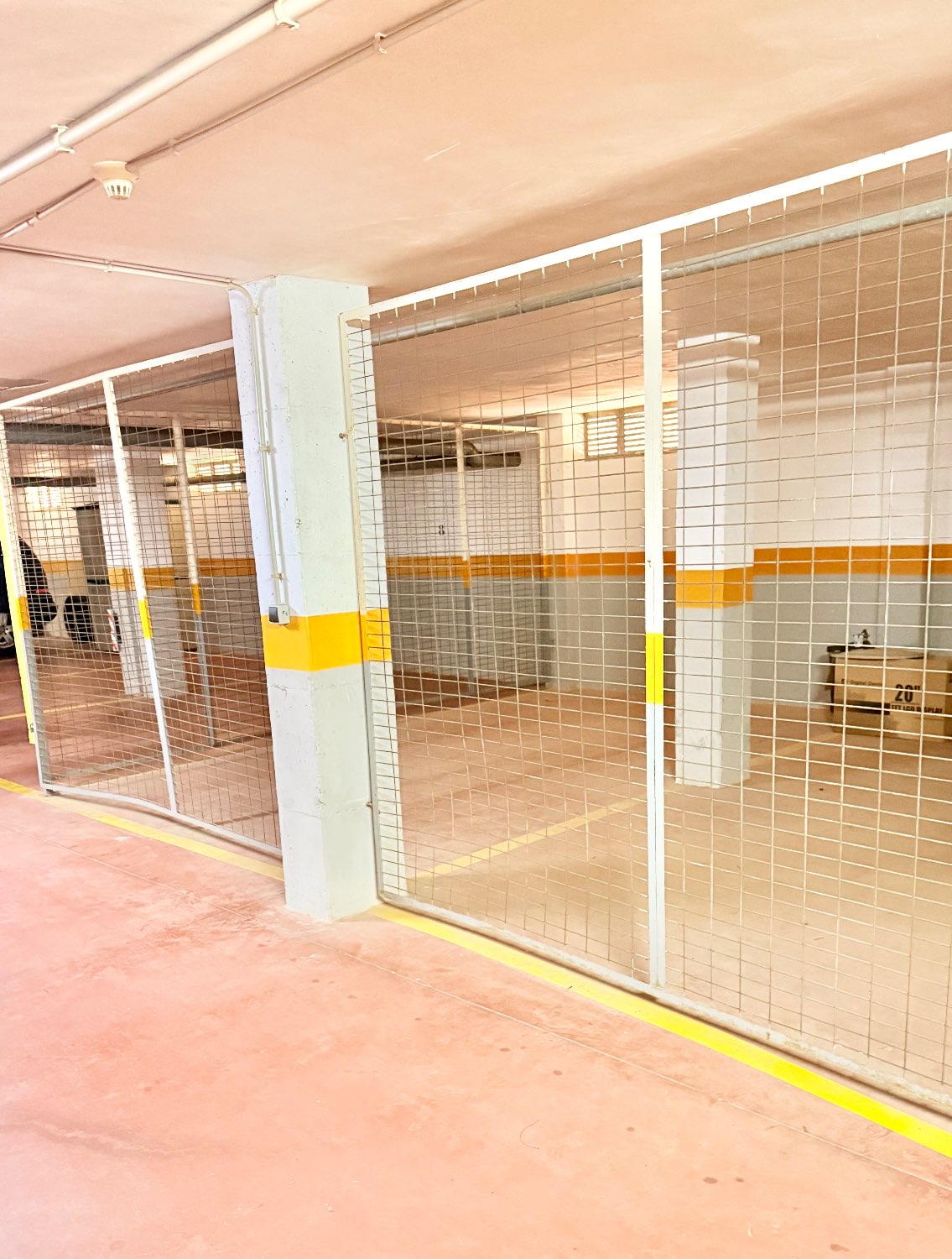 CLOSED PARKING SPACE FOR SALE