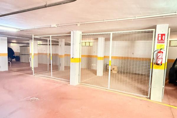 Garage for sale in Zona Galúa-Calnegre (La Manga del Mar Menor)