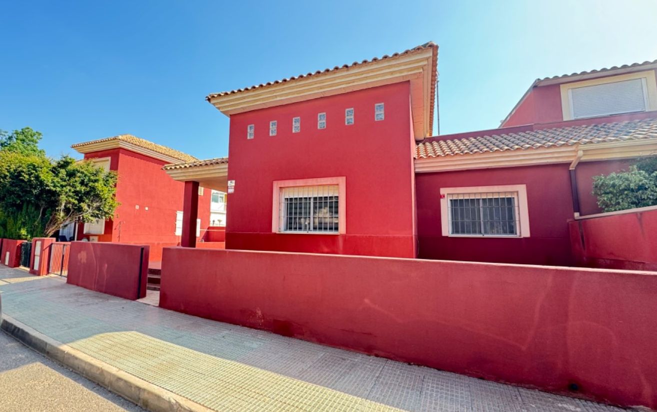 Duplex, 2 våningar till salu i Los Urrutias (Cartagena)