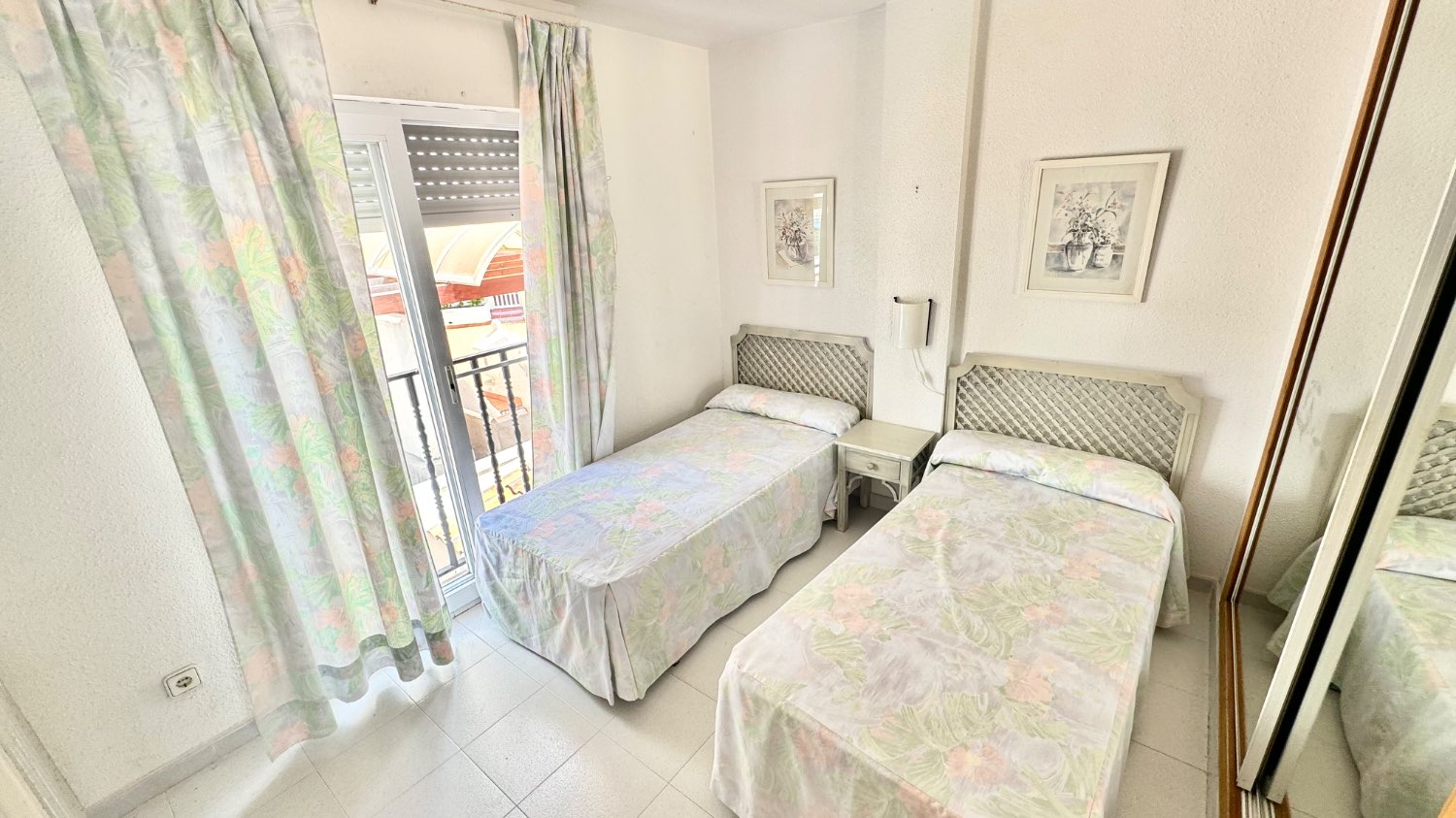 Duplex, 2 våningar till salu i Playa de las Gaviotas-El Pedrucho (La Manga del Mar Menor)