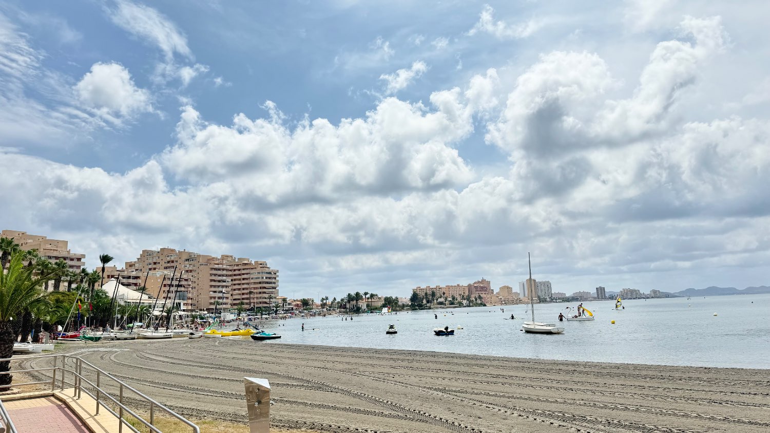 Duplex, 2 våningar till salu i Playa de las Gaviotas-El Pedrucho (La Manga del Mar Menor)