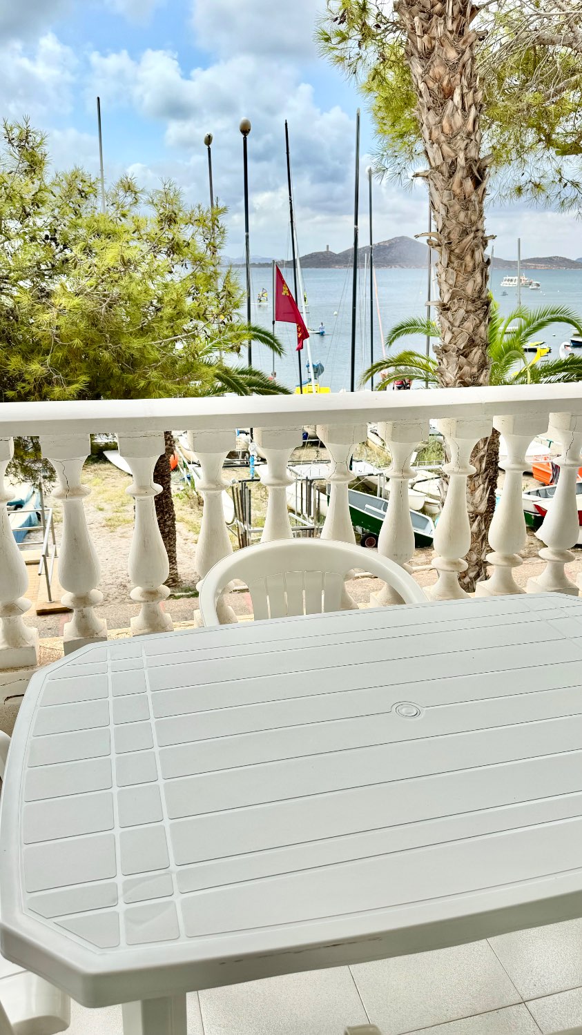 Duplex, 2 våningar till salu i Playa de las Gaviotas-El Pedrucho (La Manga del Mar Menor)